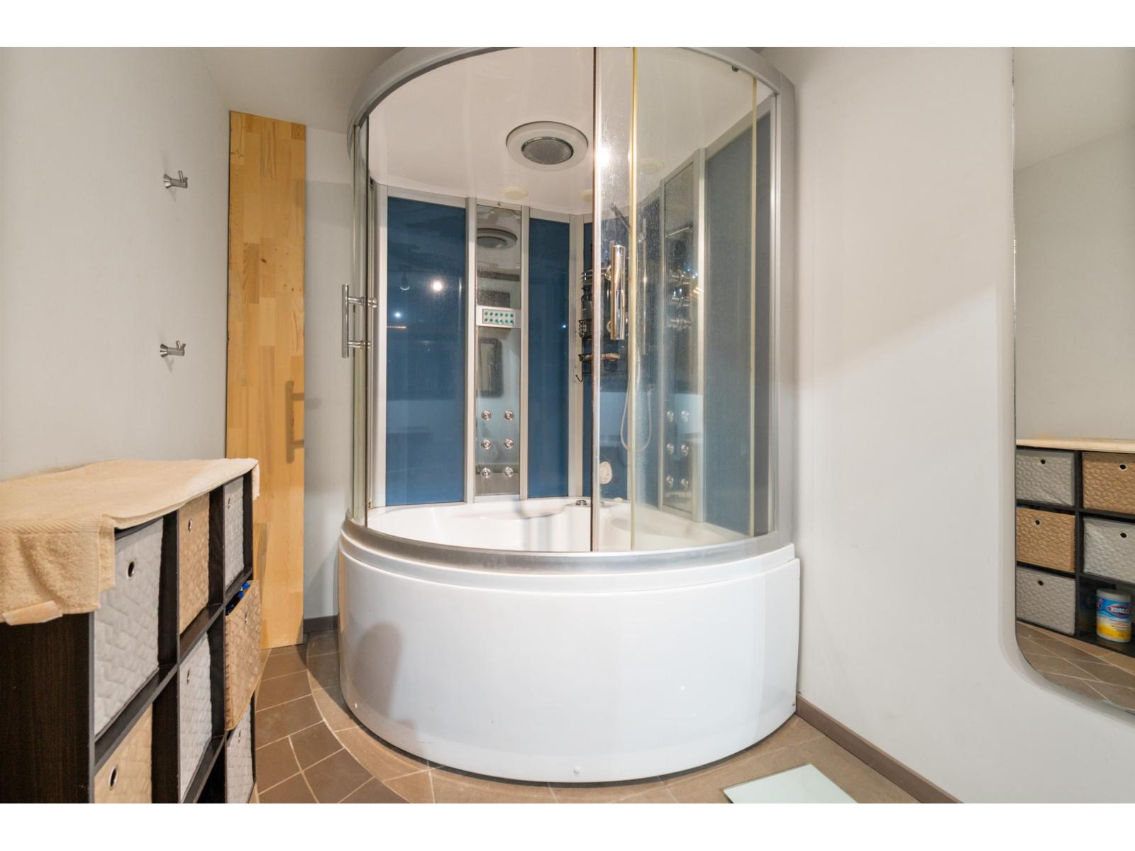 213 46210 CHILLIWACK CENTRAL ROAD|Chilliwack Proper South