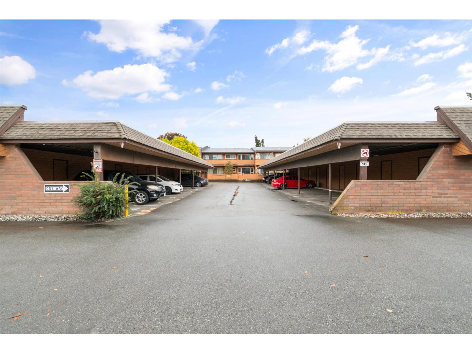 213 46210 CHILLIWACK CENTRAL ROAD|Chilliwack Proper South