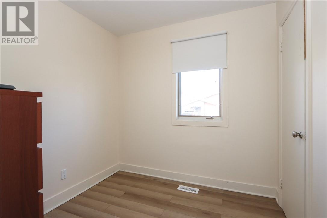 187 Ninth Avenue, Lively, Ontario  P3Y 1M6 - Photo 16 - 2131128