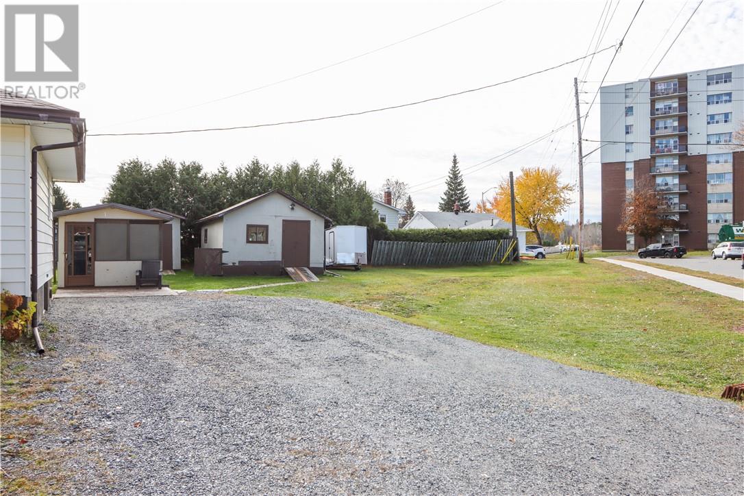 187 Ninth Avenue, Lively, Ontario  P3Y 1M6 - Photo 34 - 2131128