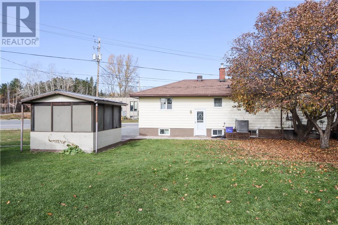 187 Ninth Avenue, Lively, Ontario  P3Y 1M6 - Photo 38 - 2131128