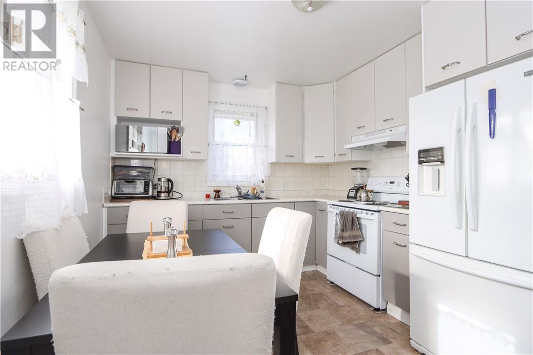 187 Ninth Avenue, Lively, Ontario  P3Y 1M6 - Photo 7 - 2131128