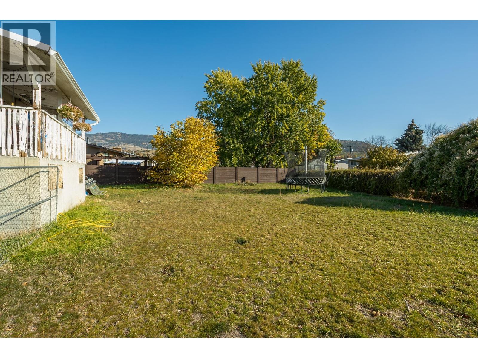535 Mallach Road, Kelowna, British Columbia  V1X 2W9 - Photo 3 - 10403933