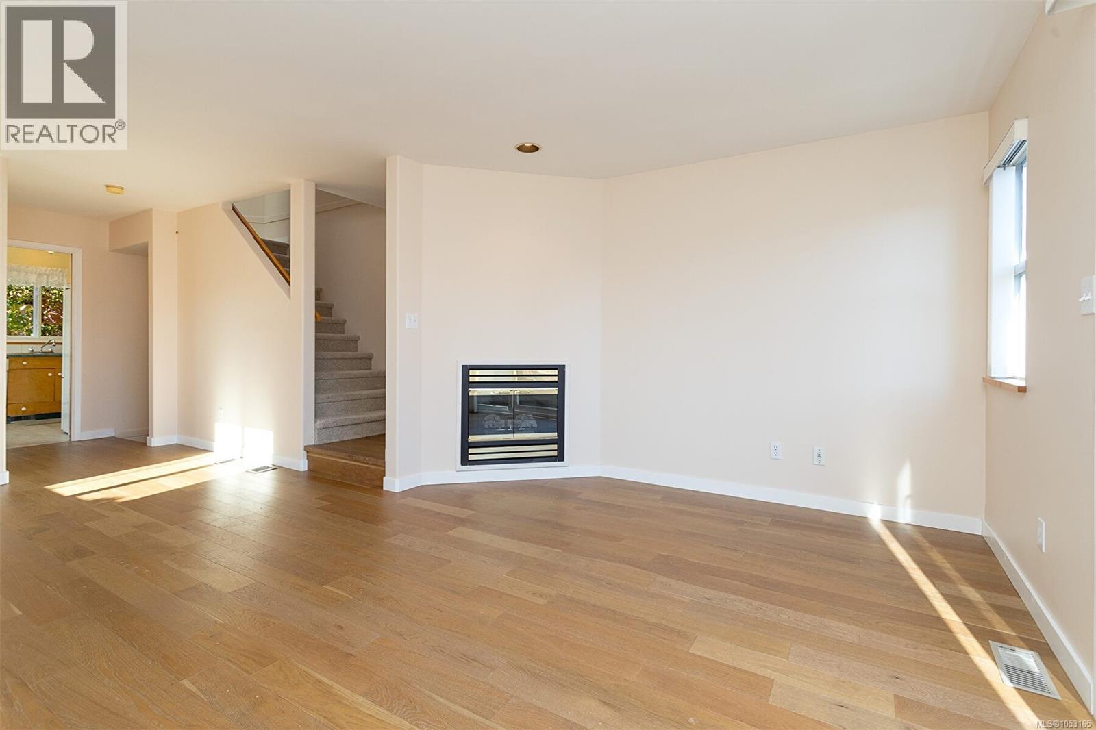 3150 Washington Ave, Victoria, British Columbia  V9A 1P6 - Photo 6 - 1053165