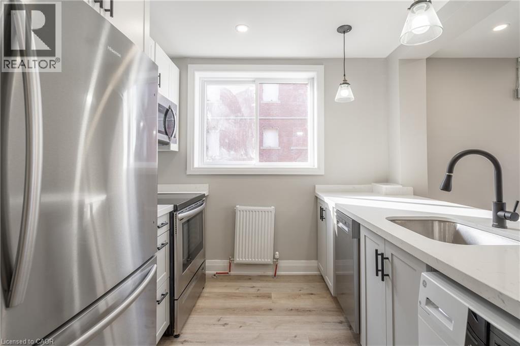 1212 Cannon Street E Unit# 2, Hamilton, Ontario  L8H 1T9 - Photo 6 - 40873697