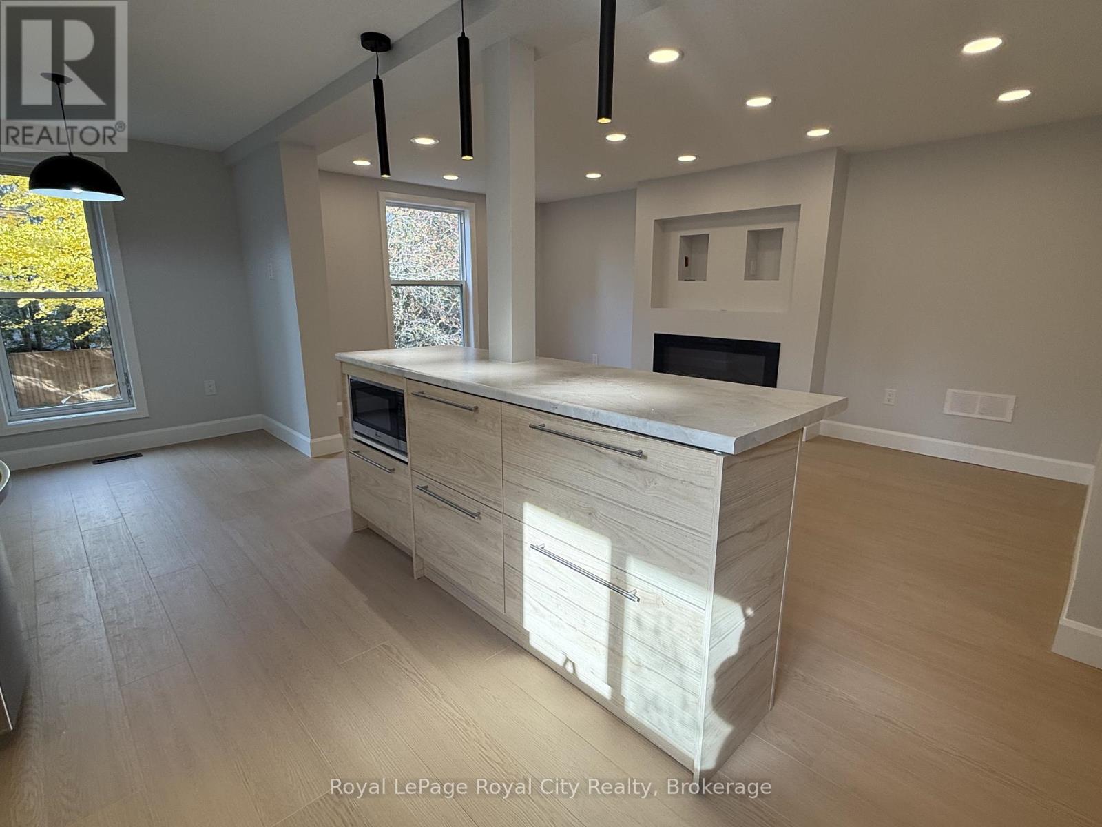 555 Willow Road, Guelph, Ontario  N1H 7H3 - Photo 8 - X14121420
