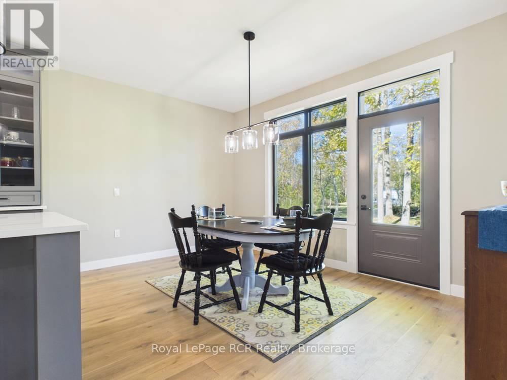 244 St Arnaud Street, Huron-Kinloss, Ontario  N0G 2R0 - Photo 14 - X14121432
