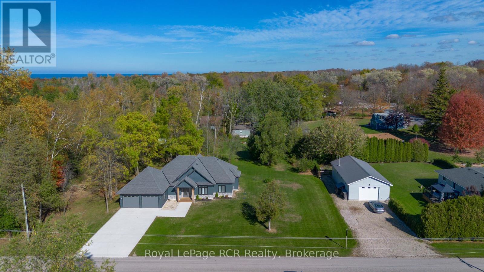 244 St Arnaud Street, Huron-Kinloss, Ontario  N0G 2R0 - Photo 3 - X14121432