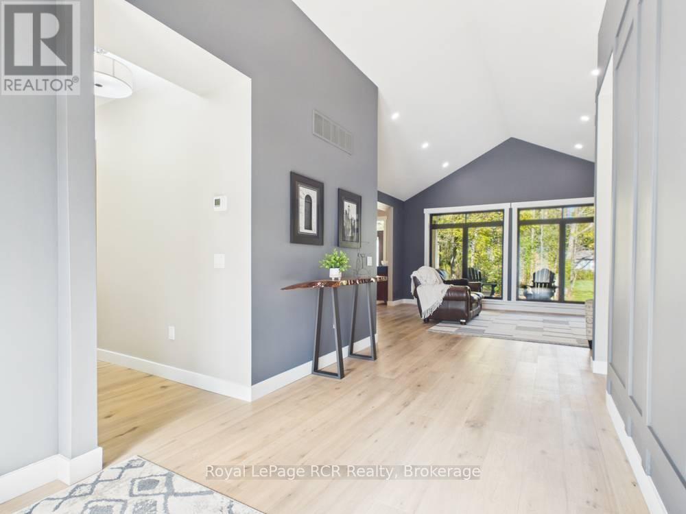 244 St Arnaud Street, Huron-Kinloss, Ontario  N0G 2R0 - Photo 7 - X14121432
