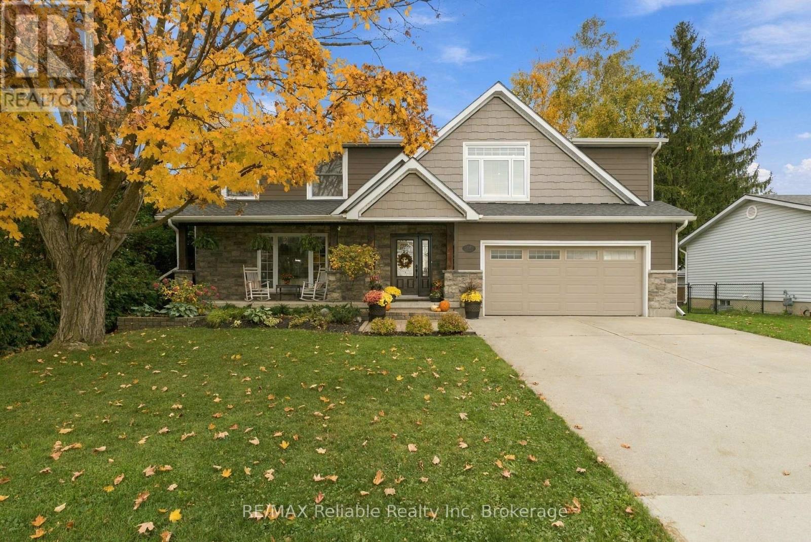 118 WATERLOO STREET, South Huron, Ontario