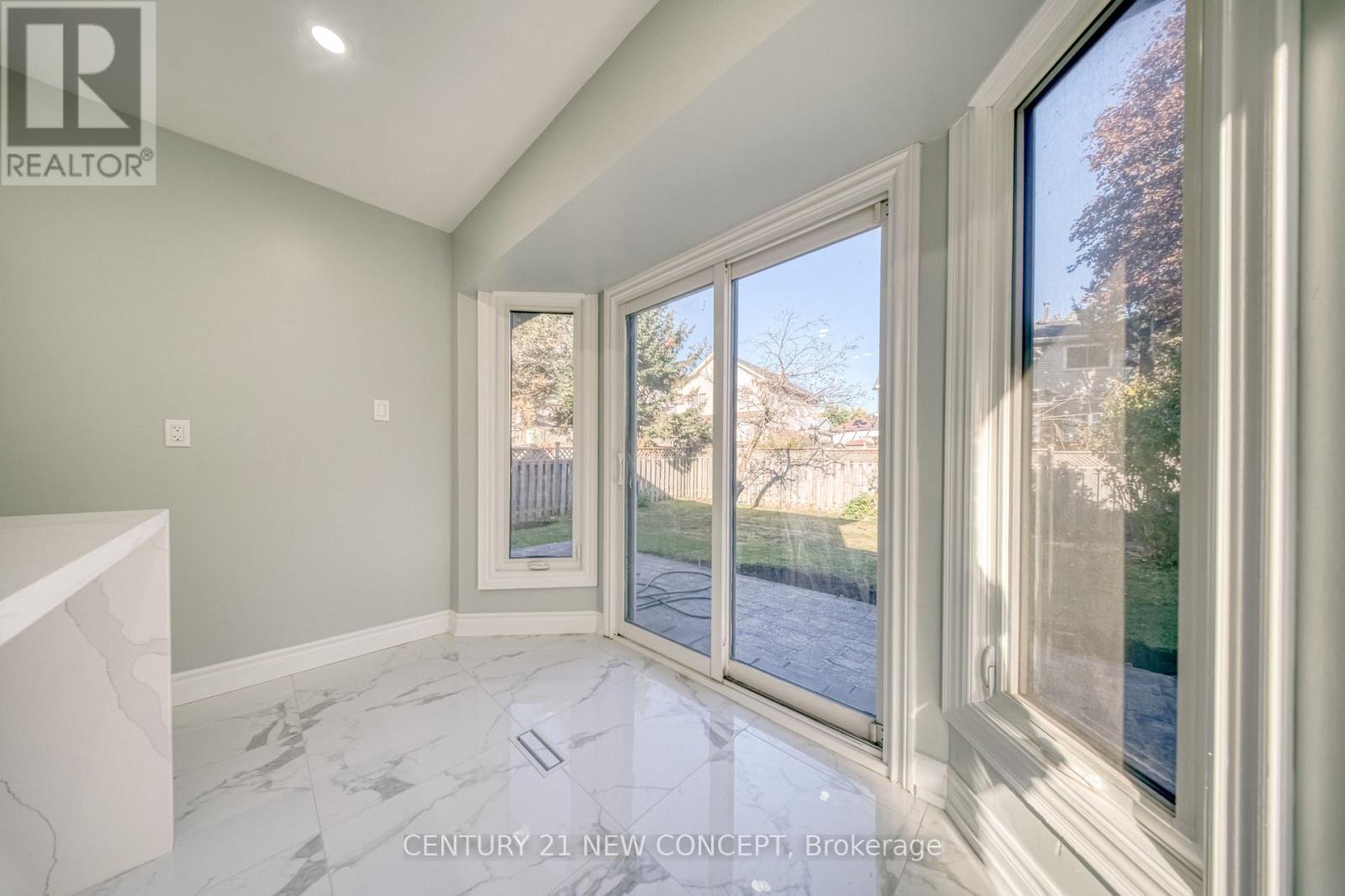 1100 Dunbarton Road, Pickering, Ontario  L1V 3Z9 - Photo 12 - E14121404
