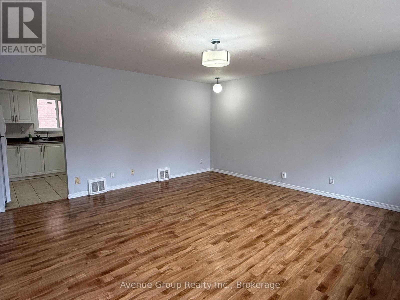 21 Bellbrook Road, Toronto, Ontario  M1S 1K1 - Photo 4 - E14121472