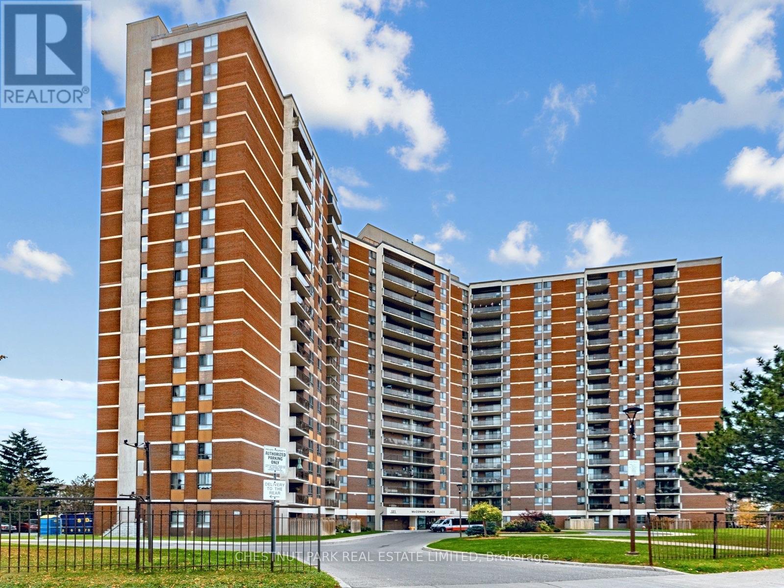 502 - 121 TRUDELLE STREET, Toronto, Ontario