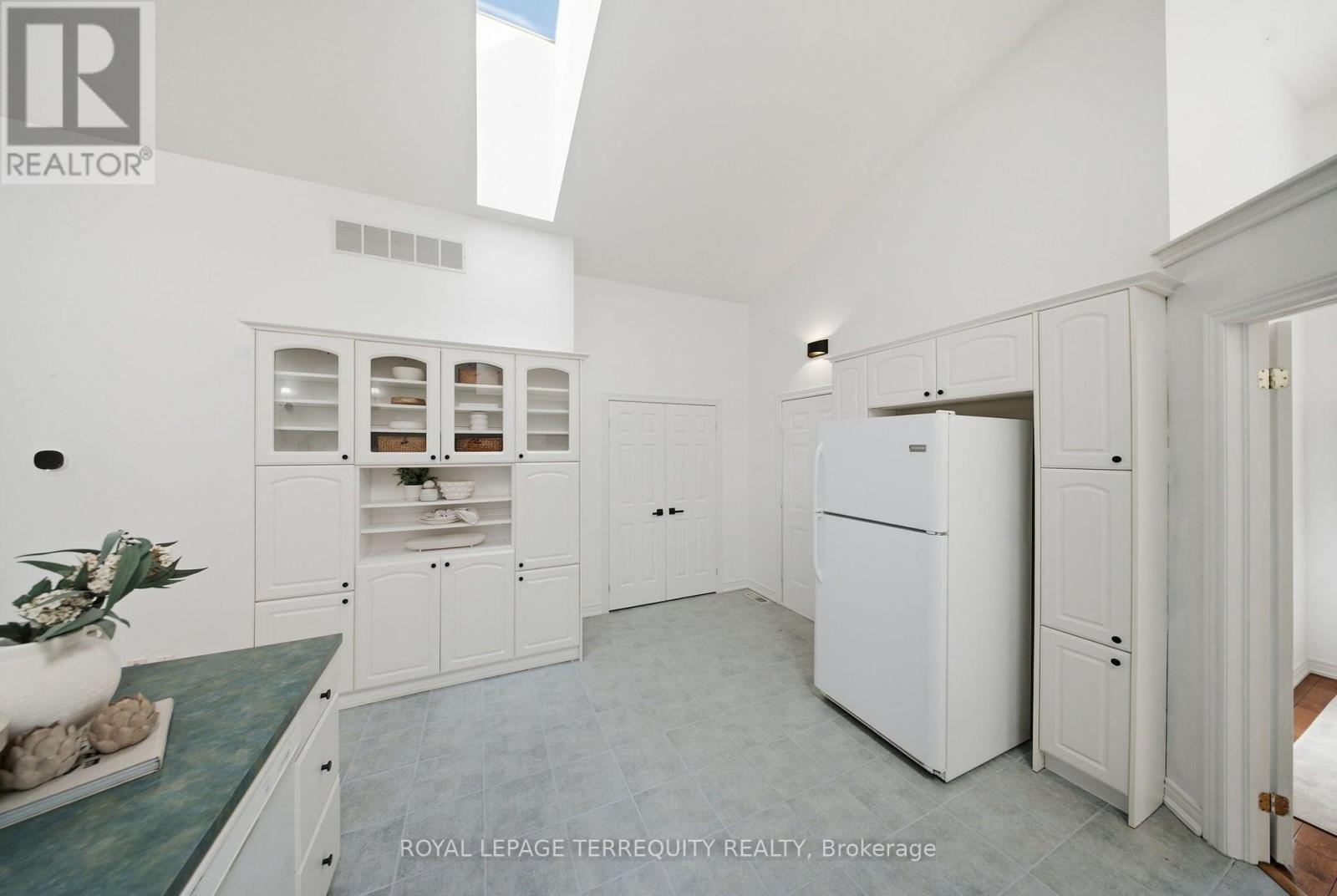 29 Ontoro Boulevard, Ajax (South East), Ontario  L1Z 1X6 - Photo 19 - E14121534