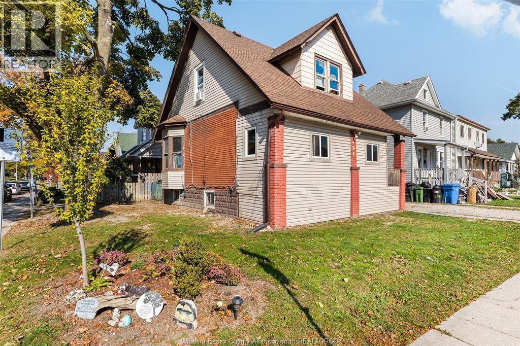 494 Caroline STREET, Windsor, Ontario