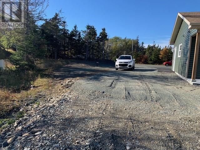1714 Torbay Road, Torbay — photo 3