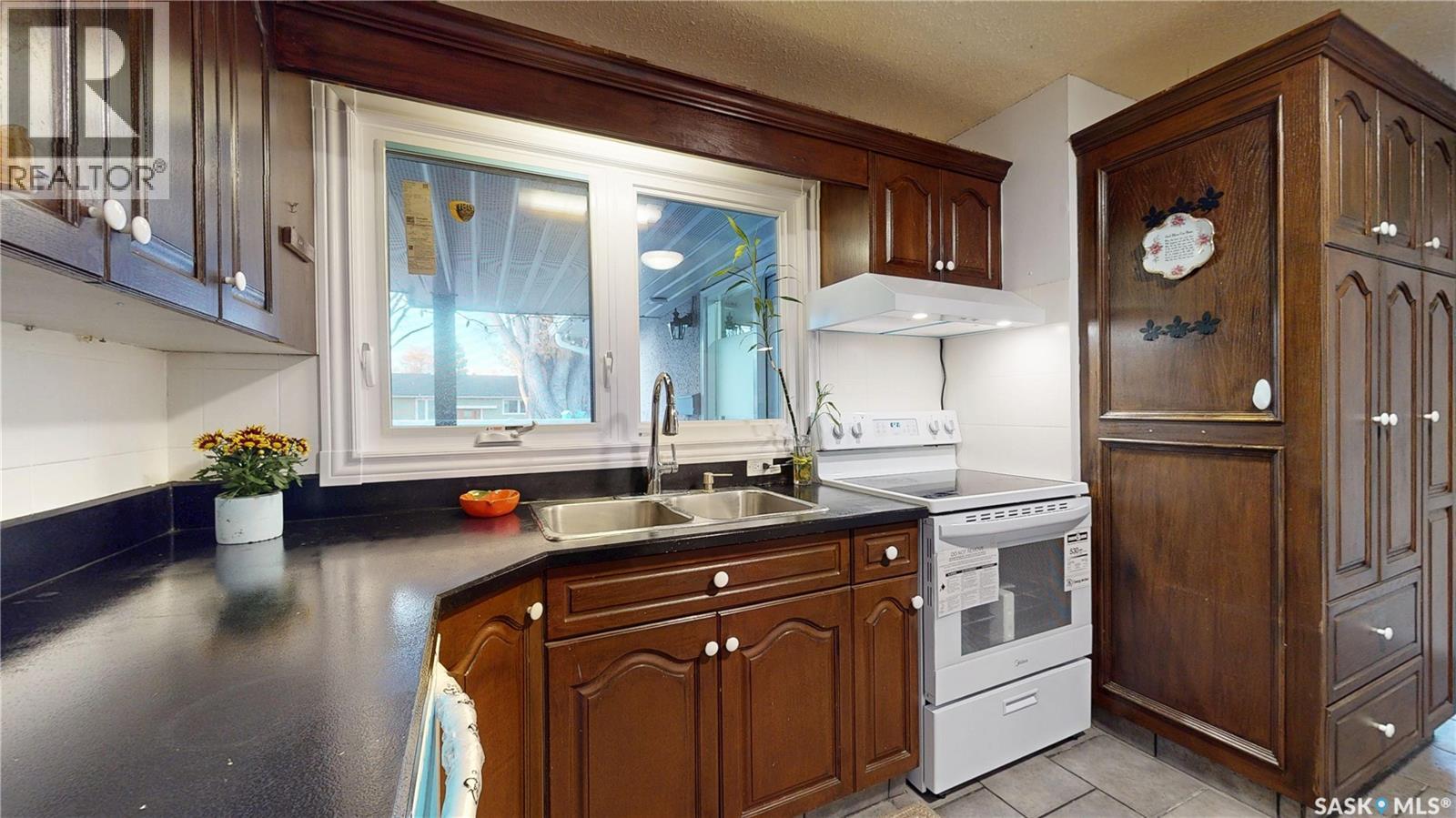 79 Cameron Crescent, Regina, Saskatchewan  S4S 2X1 - Photo 17 - SK051971