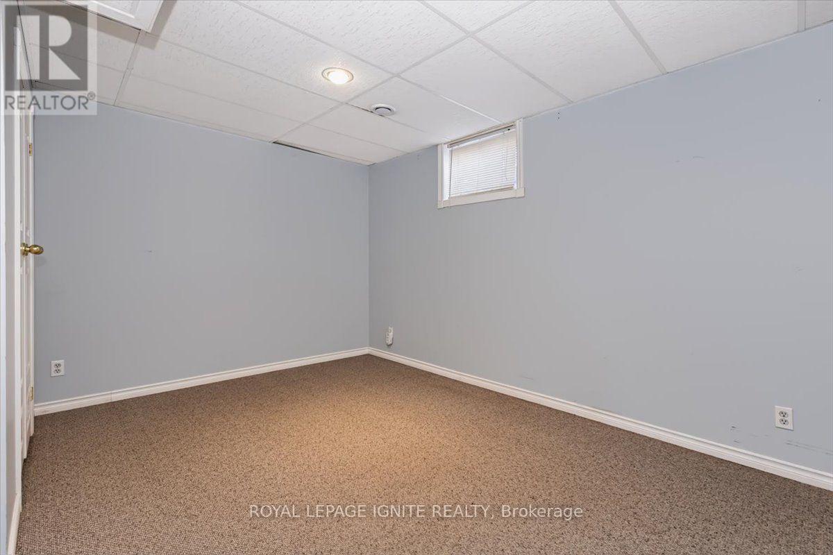 542 Grove Street, Barrie (Grove East), Ontario  L4M 5Y2 - Photo 15 - S14121434