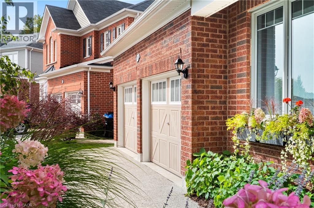 296 Falling Green Crescent, Kitchener, Ontario  N2R 0E9 - Photo 4 - 40870469