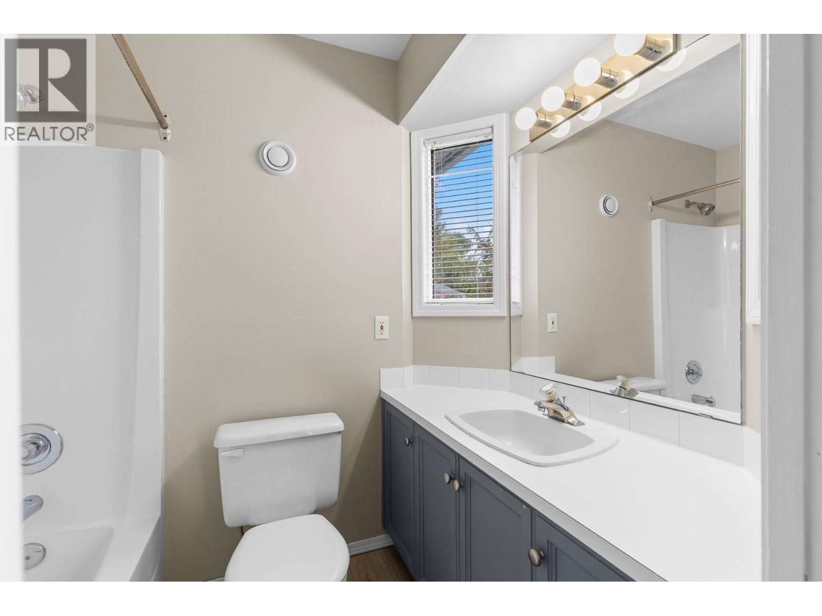 142 Applebrooke Crescent, Kelowna, British Columbia V1V 1W4 - Photo 13 - 10404323