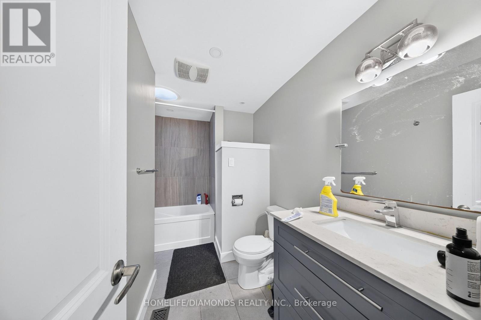 240 Bartley Bull Parkway, Brampton, Ontario  L6W 2L1 - Photo 11 - W14121406