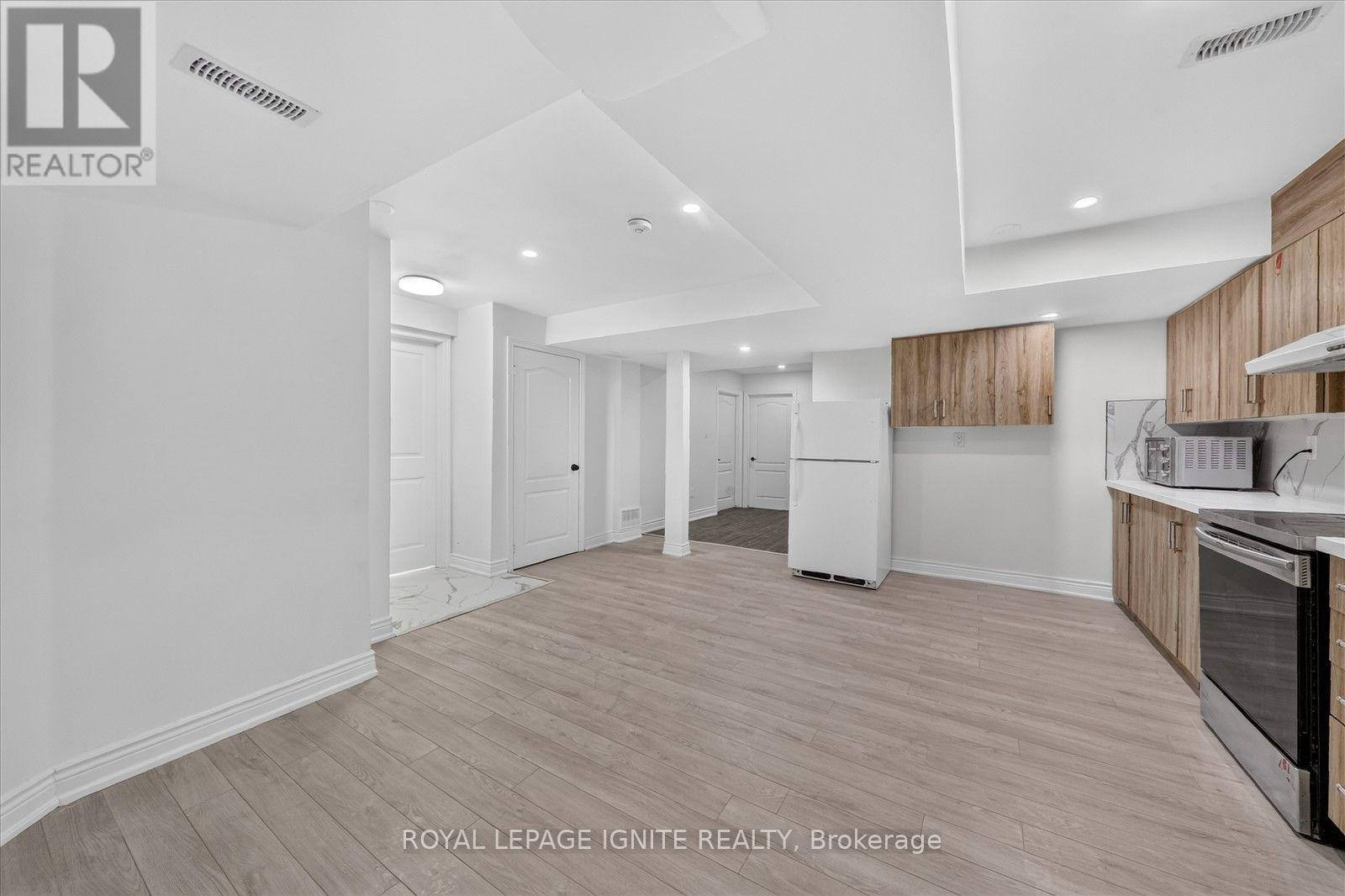 Lower - 162 Cadillac Crescent, Brampton, Ontario  L7A 3B7 - Photo 7 - W14121412