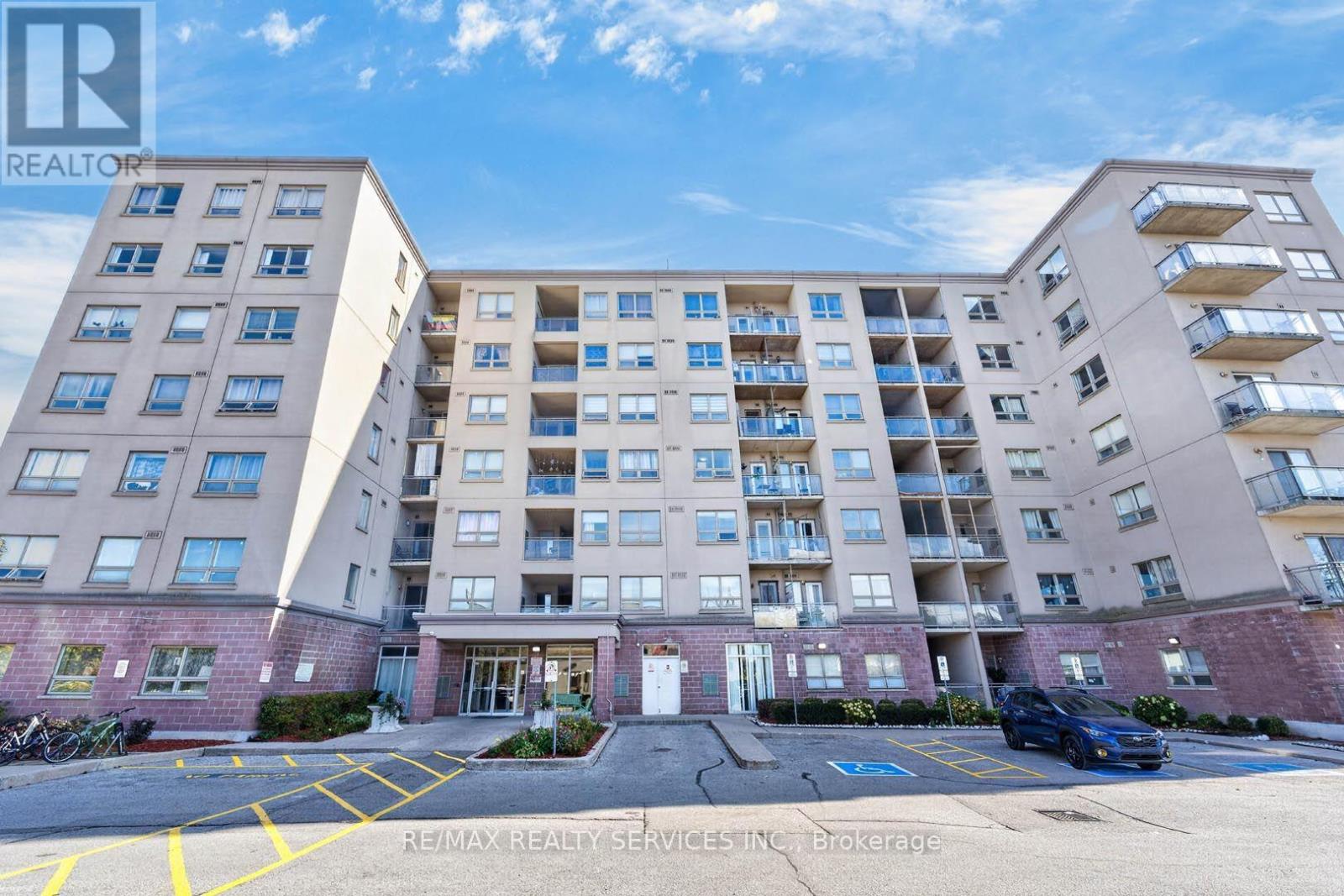 619 - 7405 GOREWAY DRIVE, Mississauga, Ontario