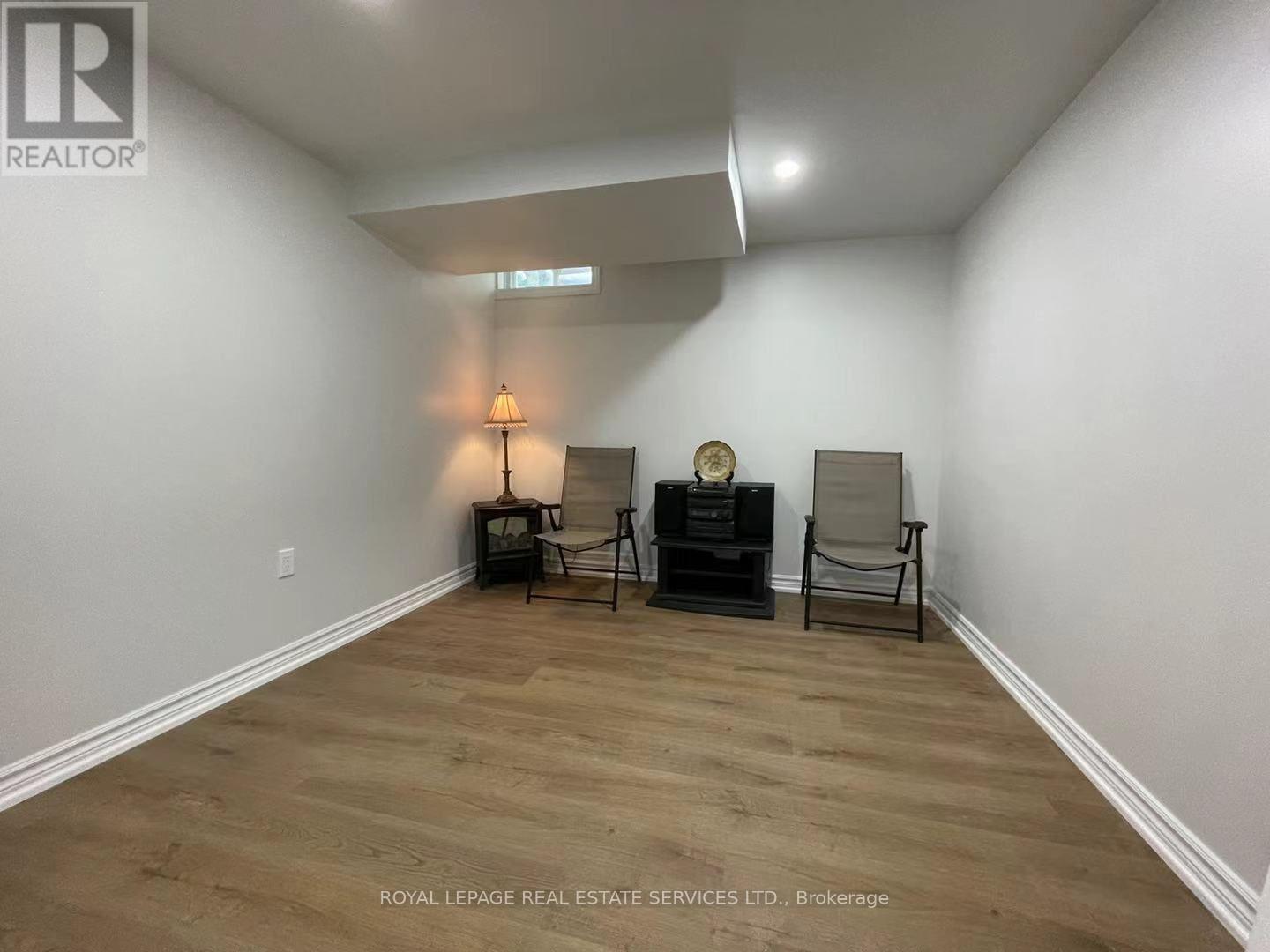 Lower - 299 Rockcliffe Gardens, Mississauga, Ontario  L5R 1S1 - Photo 7 - W14121446