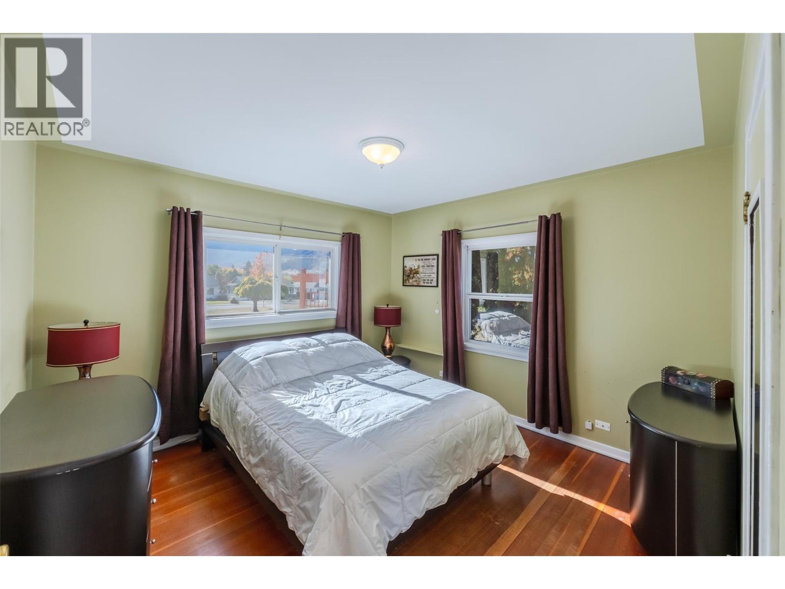 215 Windsor Avenue, Penticton, British Columbia  V2A 2K3 - Photo 21 - 10404618