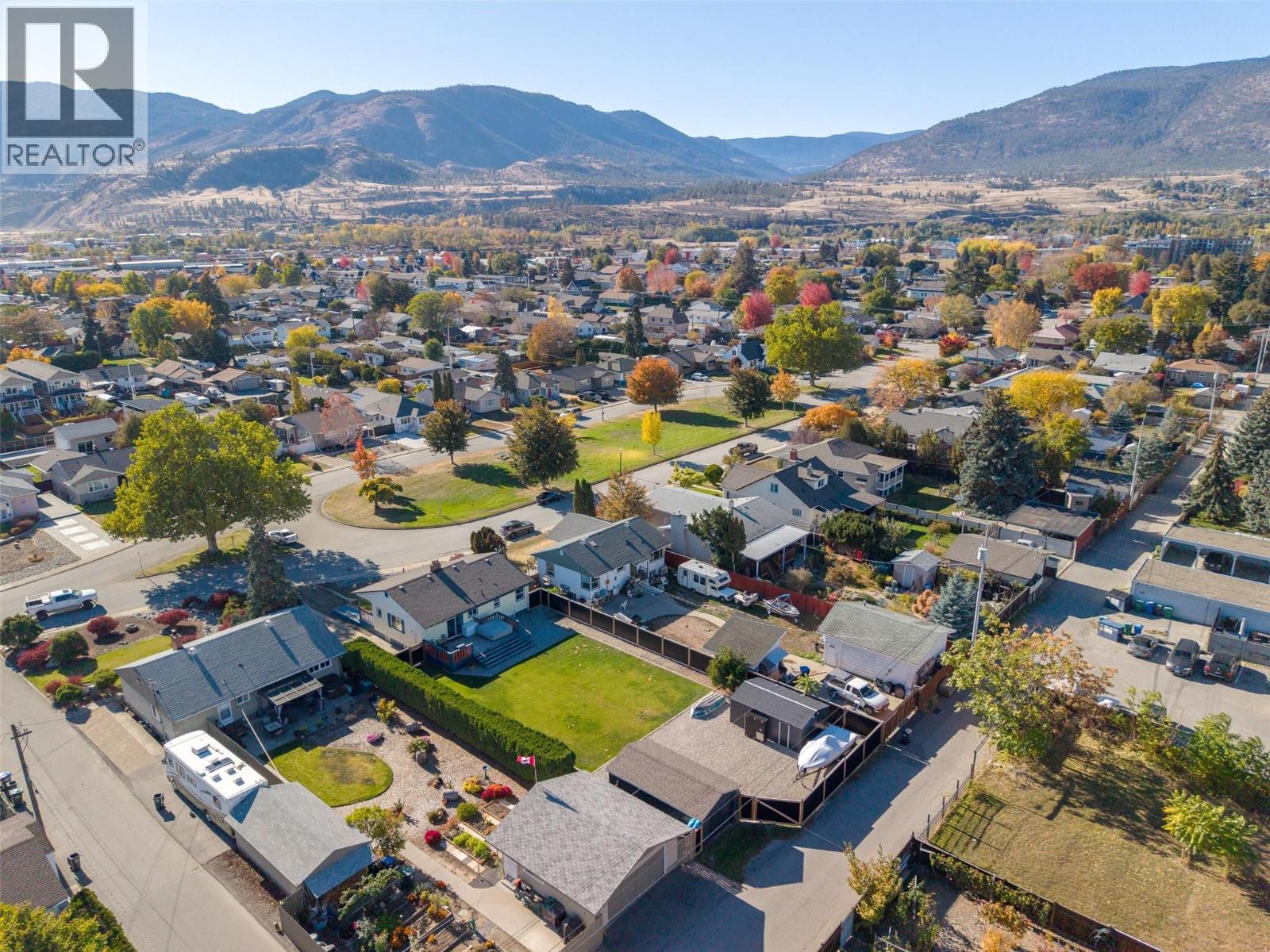 215 Windsor Avenue, Penticton, British Columbia  V2A 2K3 - Photo 53 - 10404618