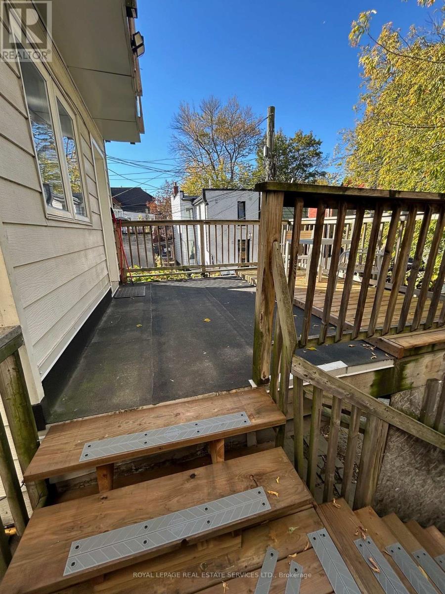 Upper - 1226 King Street W, Toronto, Ontario  M6K 1G4 - Photo 21 - W13806320