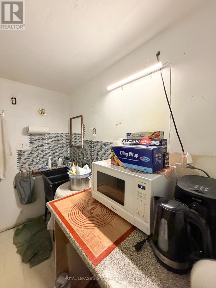 306 Kerr Street, Oakville, Ontario  L6K 3B5 - Photo 23 - W14121120