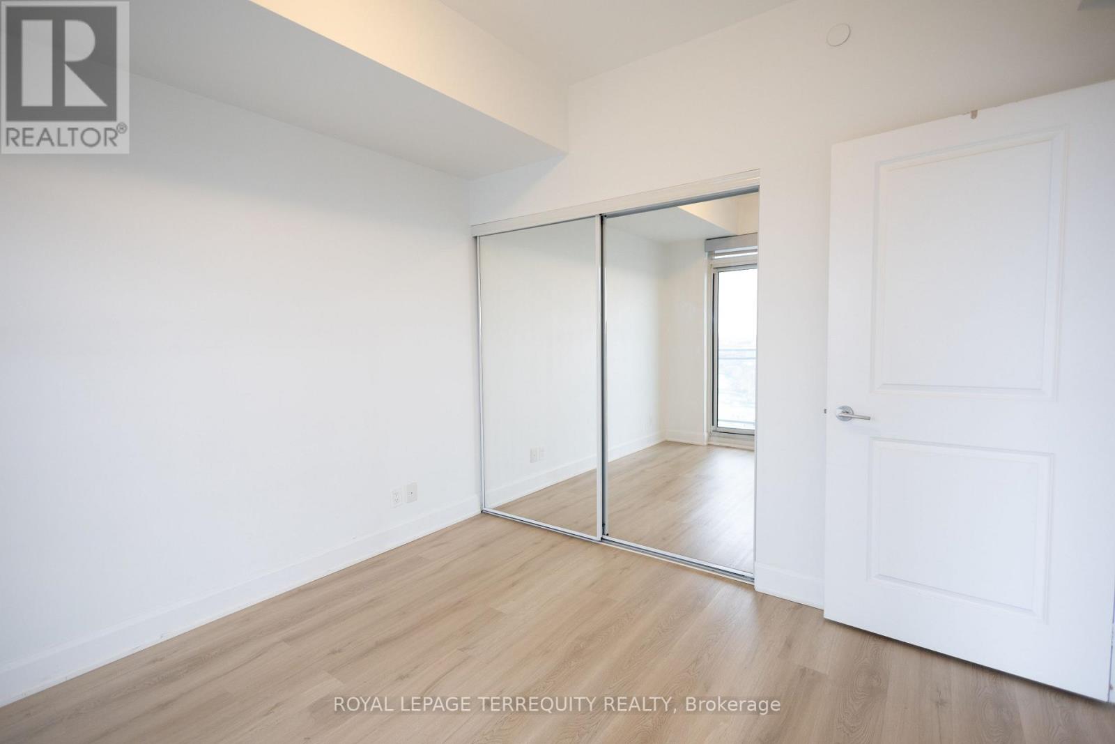 3006 - 33 Shore Breeze Drive, Toronto, Ontario  M8V 0G1 - Photo 7 - W14121146