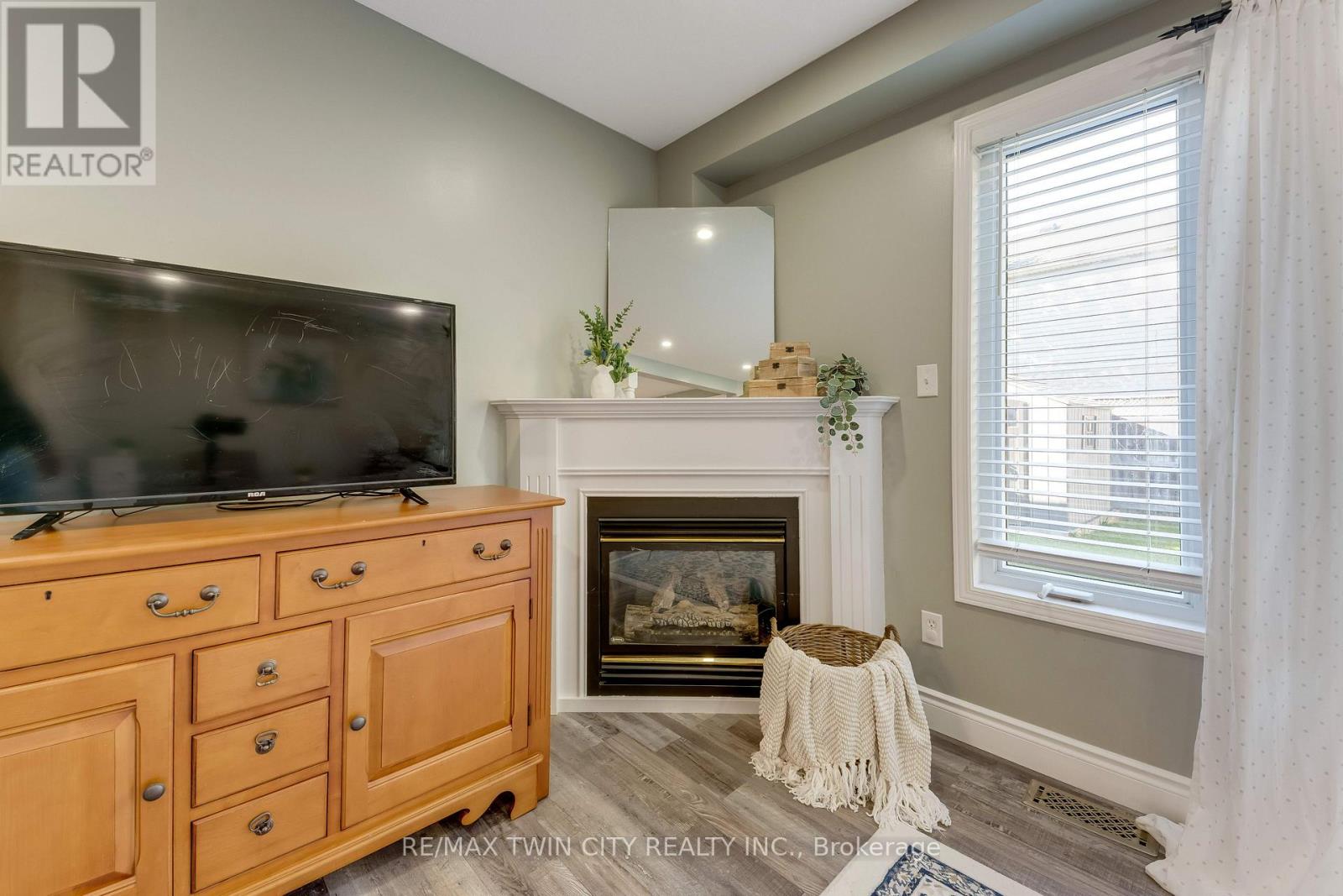 130 Cotton Grass Street, Kitchener, Ontario  N2E 3T5 - Photo 9 - X14121492