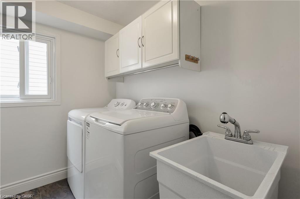 603 Mountain Maple Avenue, Waterloo, Ontario  N2V 2P4 - Photo 12 - 40874056