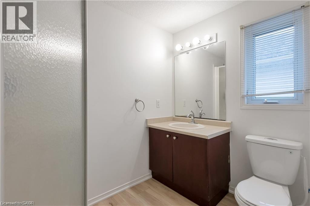 603 Mountain Maple Avenue, Waterloo, Ontario  N2V 2P4 - Photo 17 - 40874056