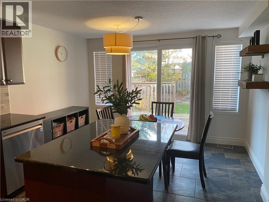 603 Mountain Maple Avenue, Waterloo, Ontario  N2V 2P4 - Photo 9 - 40874056