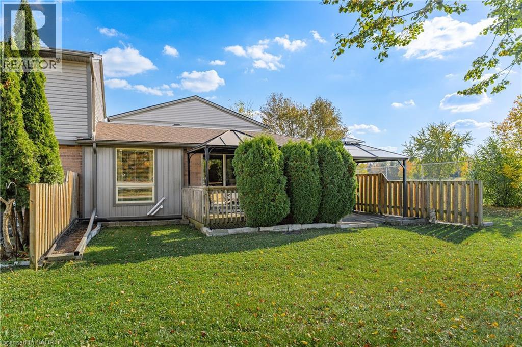 700 Erinbrook Drive Unit# 4, Kitchener, Ontario  N2E 2S7 - Photo 37 - 40873507