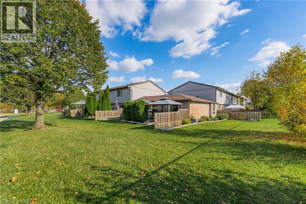 700 Erinbrook Drive Unit# 4, Kitchener, Ontario  N2E 2S7 - Photo 40 - 40873507