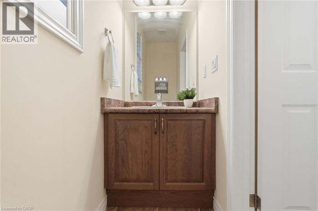 2120 Itabashi Way Unit# 252, Burlington, Ontario  L7M 0V3 - Photo 9 - 40874389