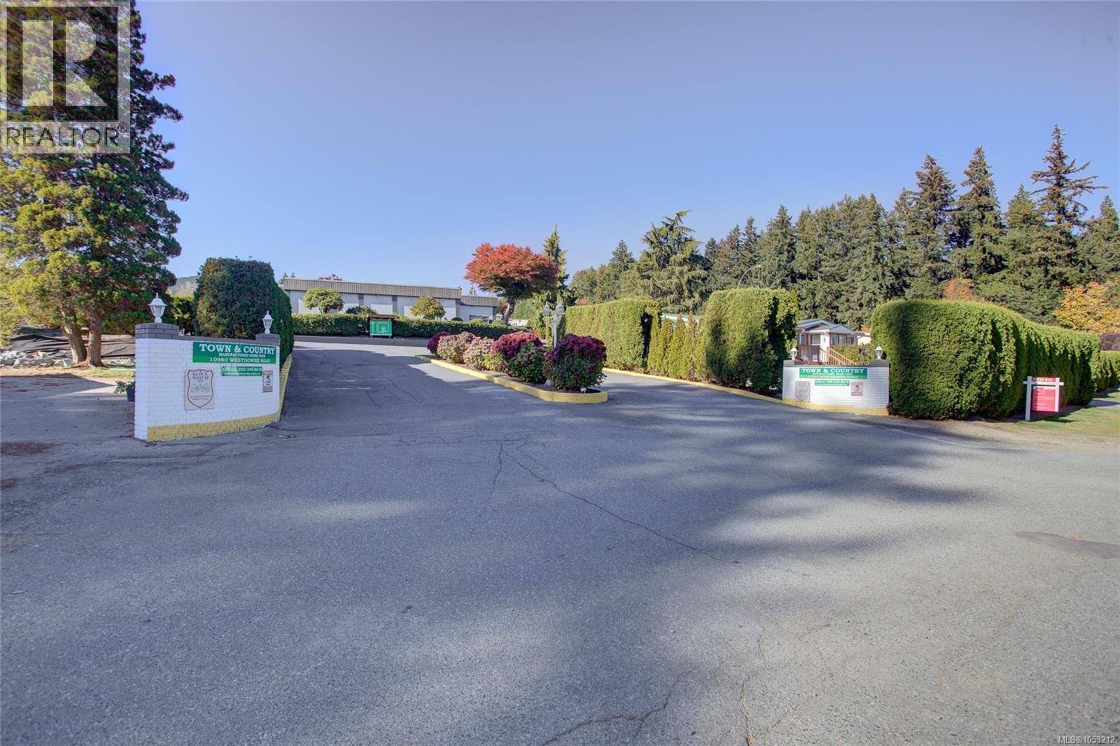 71 10980 Westdowne Rd