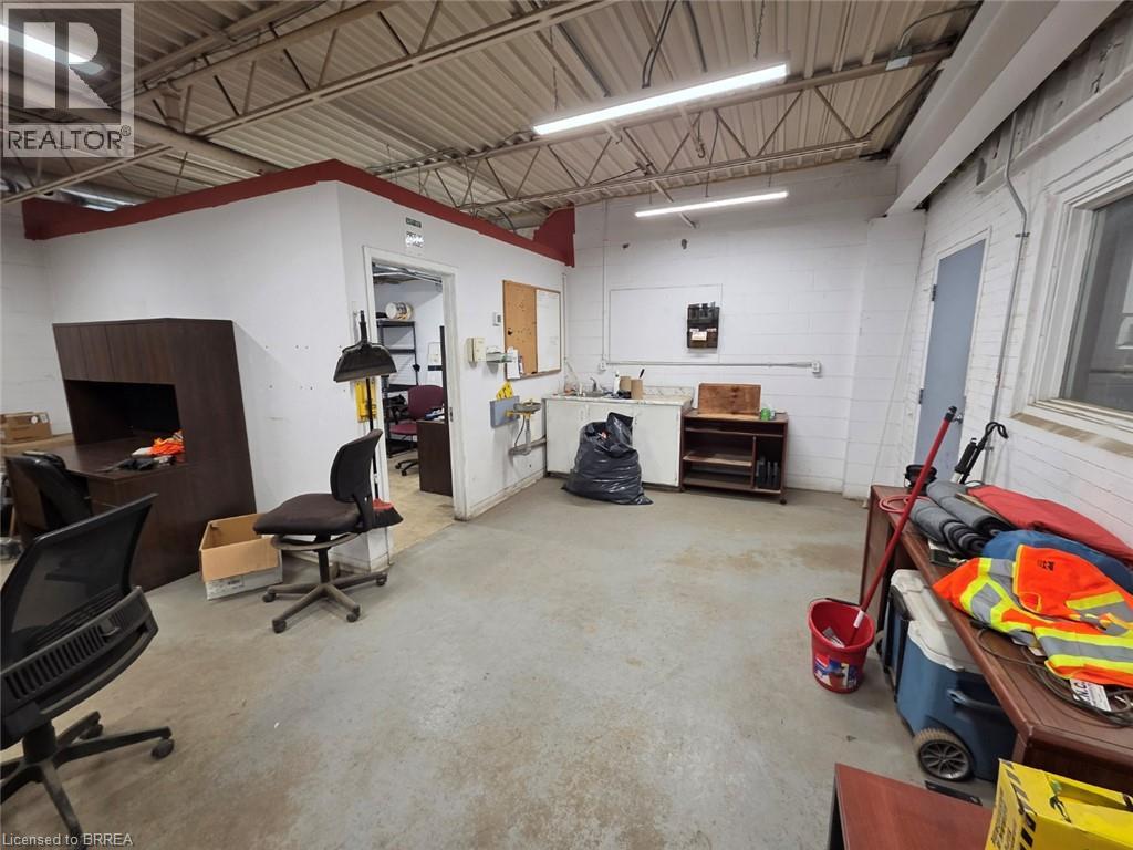 83 Shaver Street Unit# 102, Cainsville, Ontario  N3T 5M1 - Photo 30 - 40873977
