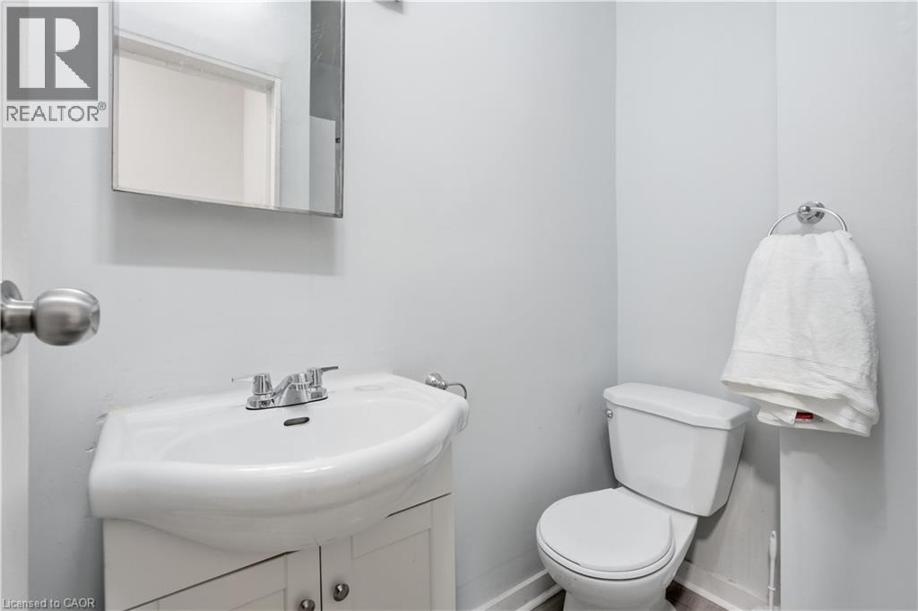 40 Aikman Avenue, Hamilton, Ontario  L8M 1P7 - Photo 15 - 40874274