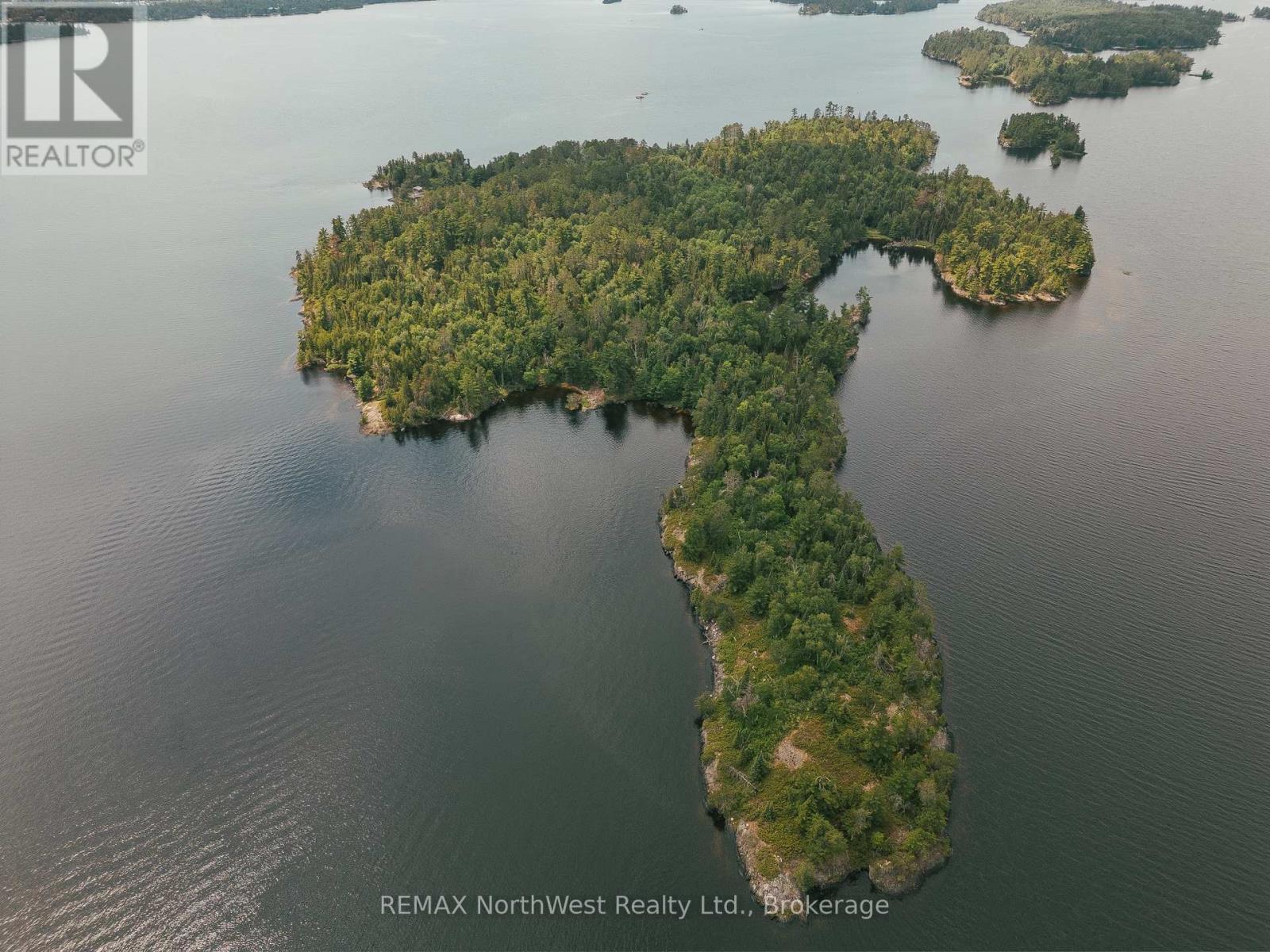Rainy Lake - 1 Red Pine Island, Rainy River Remote Area, Ontario  P9A 3M3 - Photo 2 - X14121604