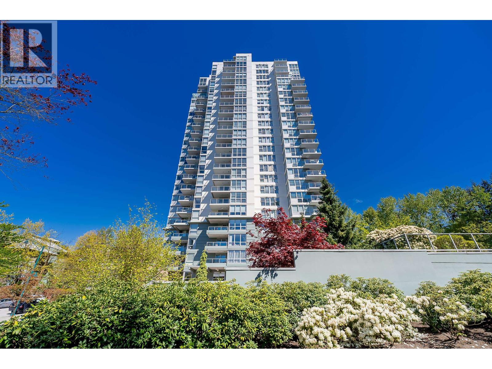 3 290 NEWPORT DRIVE