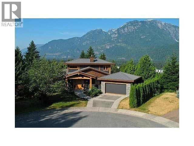 1002 LANARK, Squamish, British Columbia