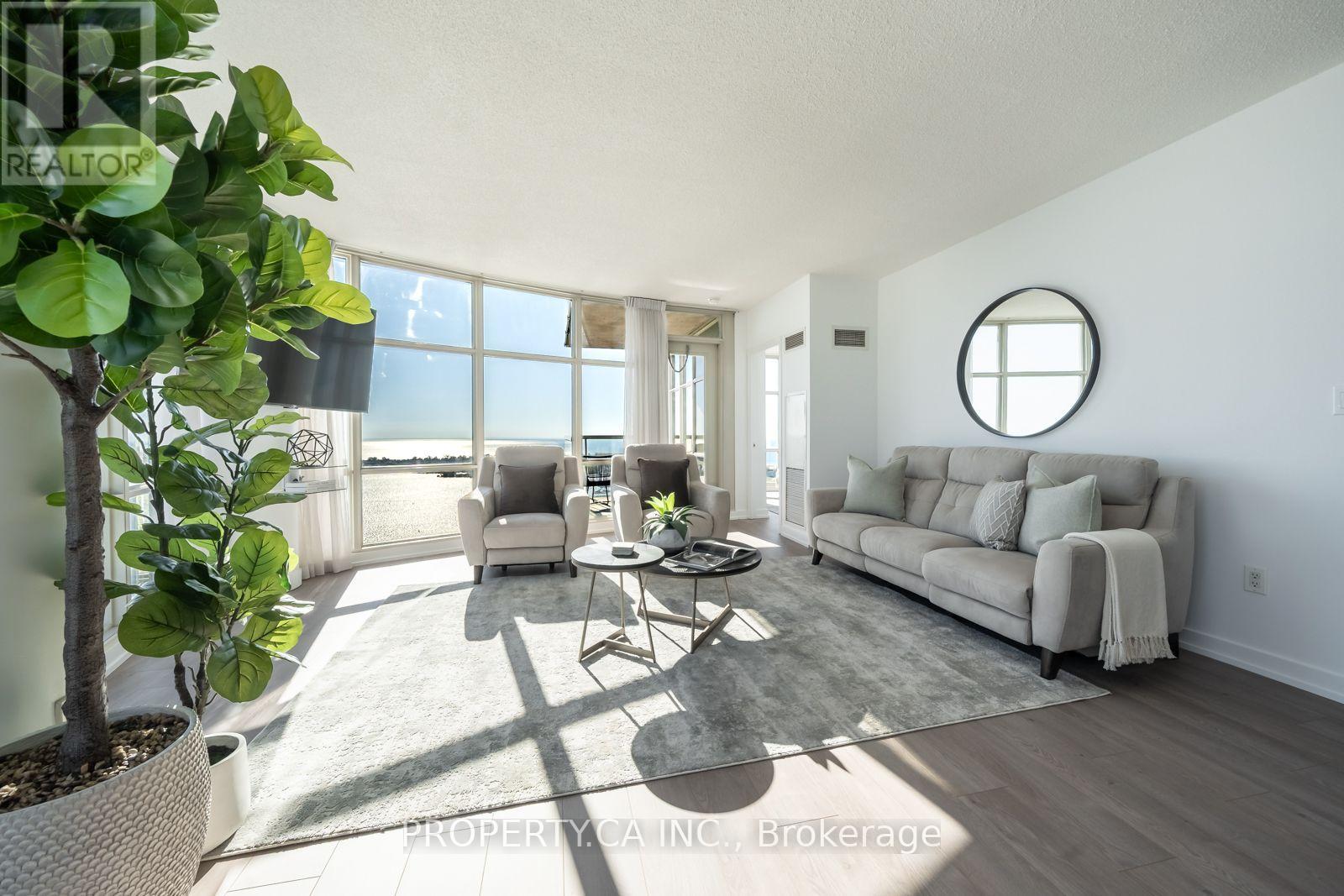 5209 - 35 Mariner Terrace, Toronto, Ontario  M5V 3V9 - Photo 6 - C14121614