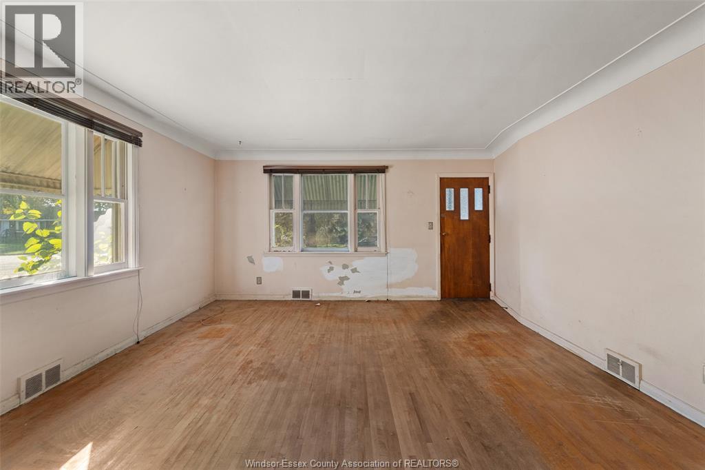 1598 Randolph Avenue, Windsor, Ontario  N9B 2V6 - Photo 8 - 26026094