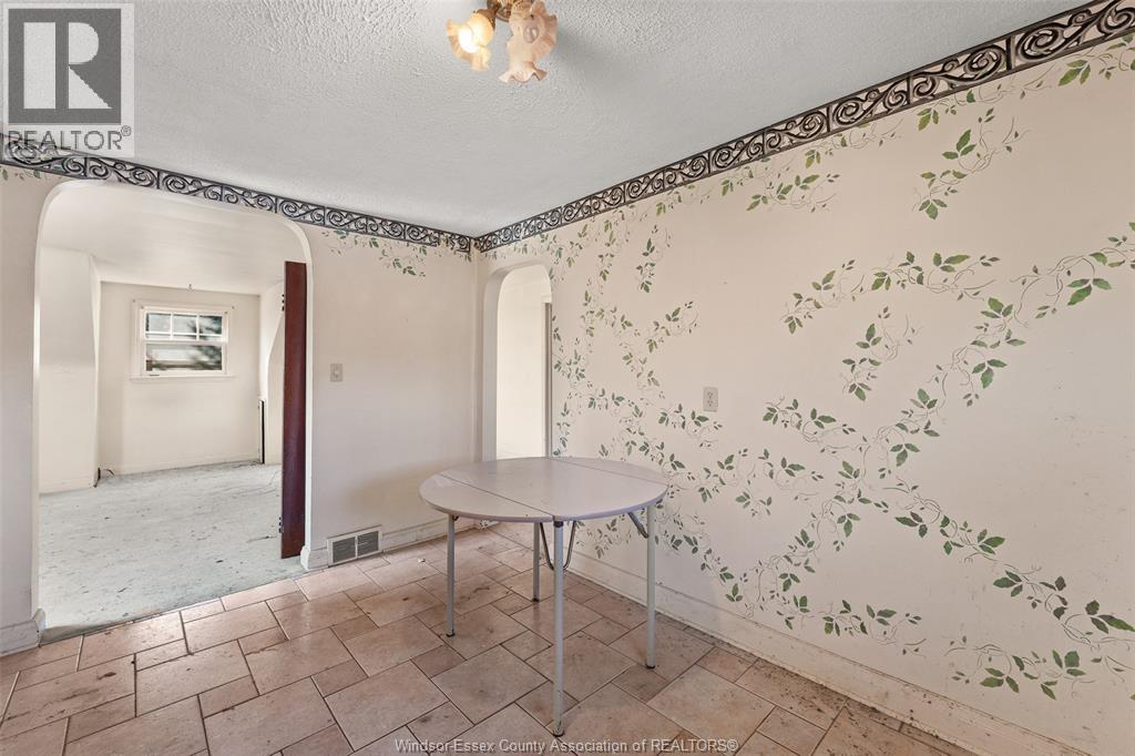 1598 Randolph Avenue, Windsor, Ontario  N9B 2V6 - Photo 21 - 26026094