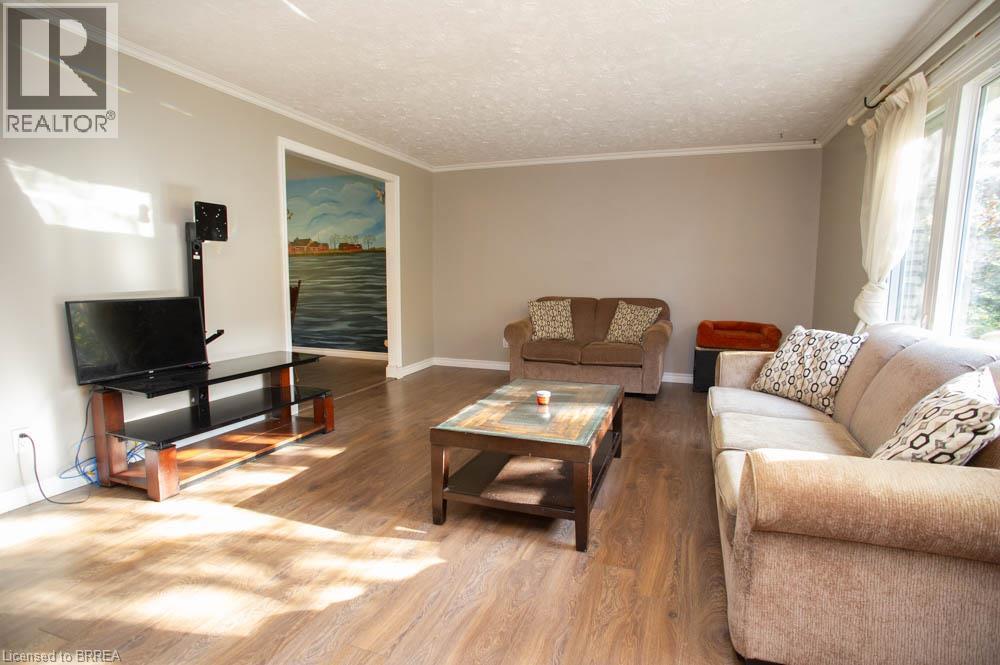 66 Front Road, Port Rowan, Ontario  N0E 1M0 - Photo 5 - 40873593